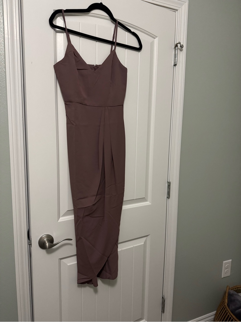 Lulu's Mauve Spaghetti-Strap Midi Dress